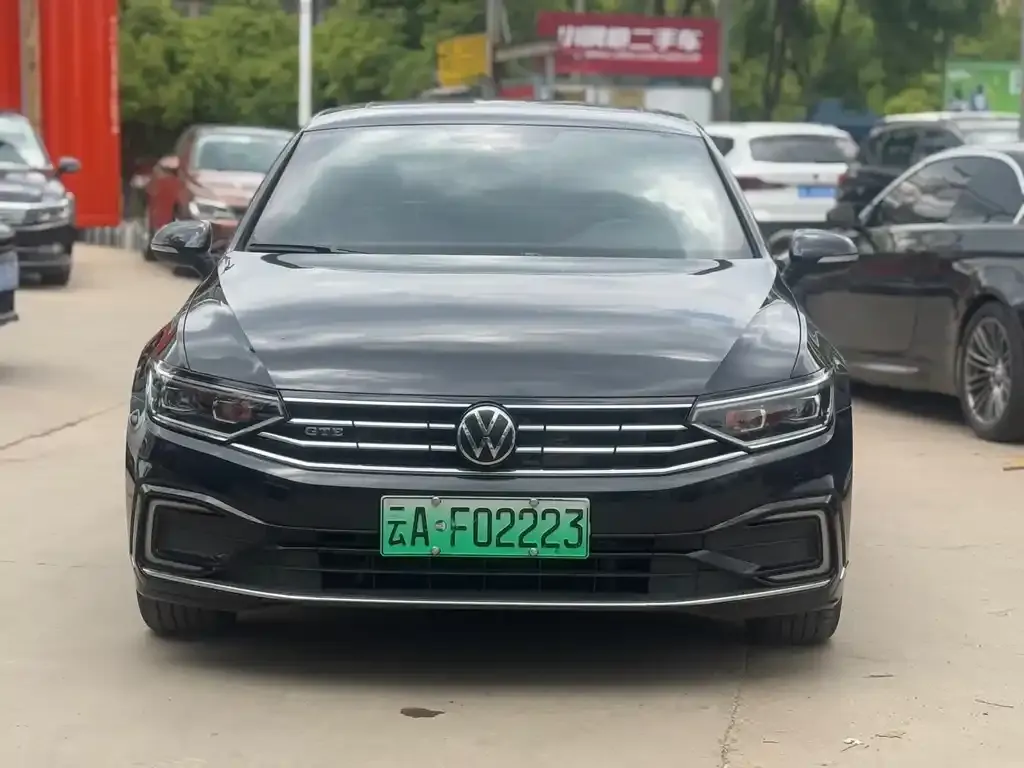 Volkswagen Magotan GTE PHEV 2023 из CN, фото 1