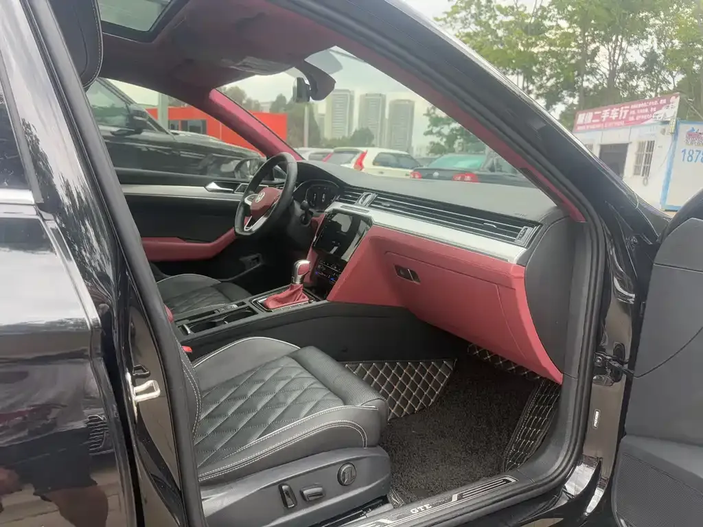 Volkswagen Magotan GTE PHEV 2023 из CN, фото 10