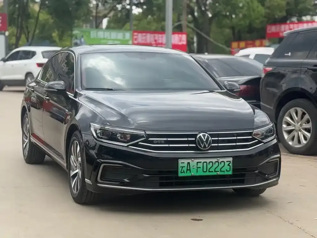 Volkswagen Magotan GTE PHEV 2023 из CN, фото 3