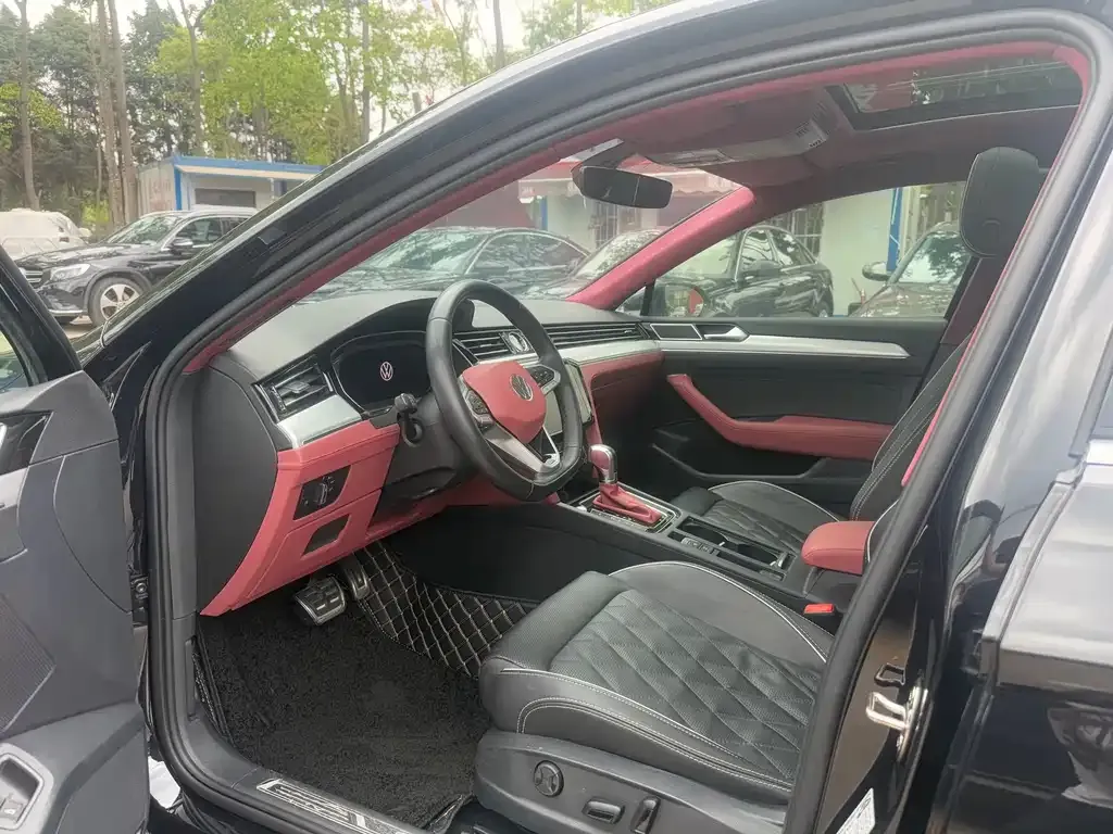 Volkswagen Magotan GTE PHEV 2023 из CN, фото 4