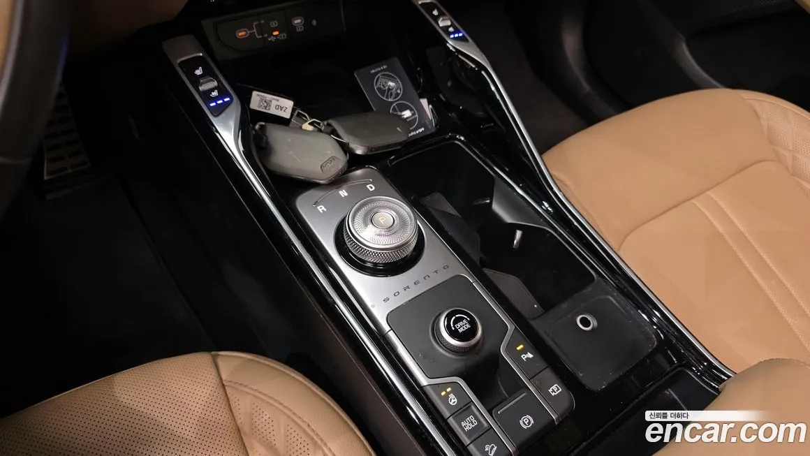 Kia Sorento — фото 9