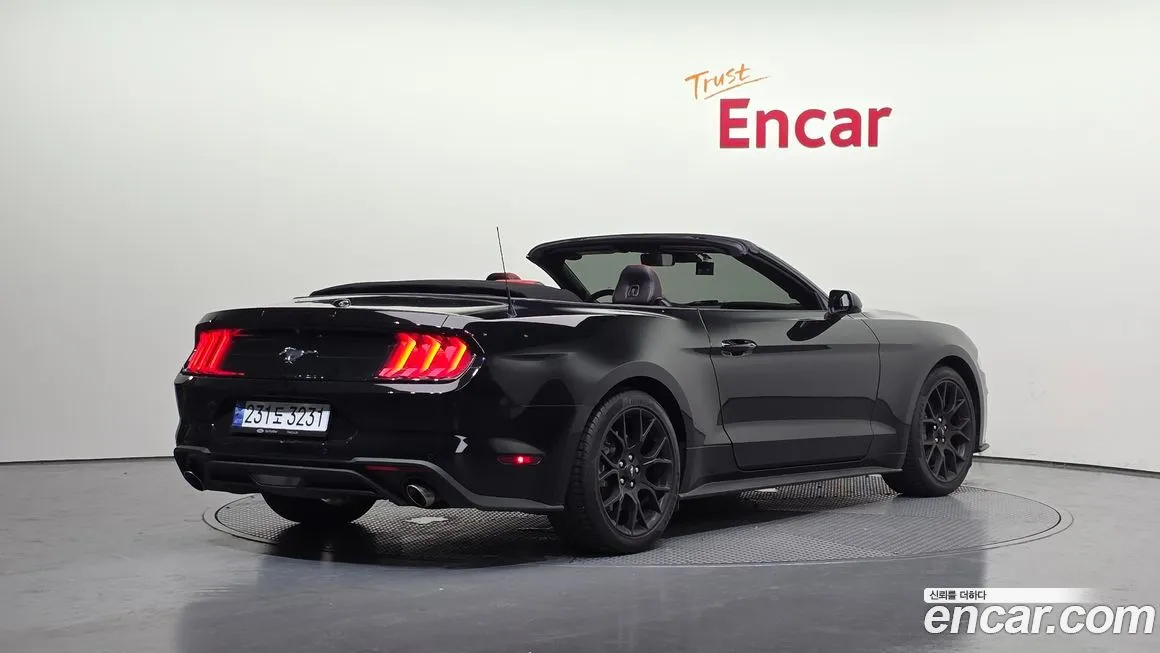Ford Mustang 2023 из KR, фото 2
