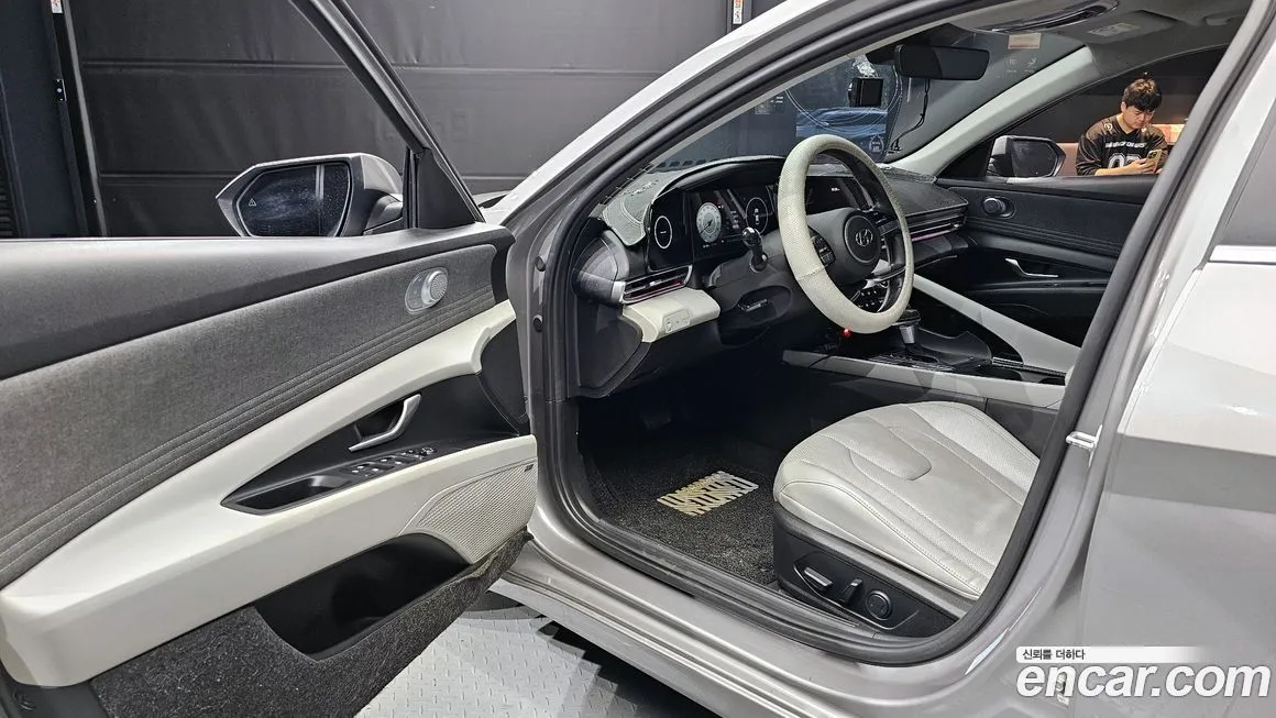 Hyundai AVANTE 2021 из KR, фото 10