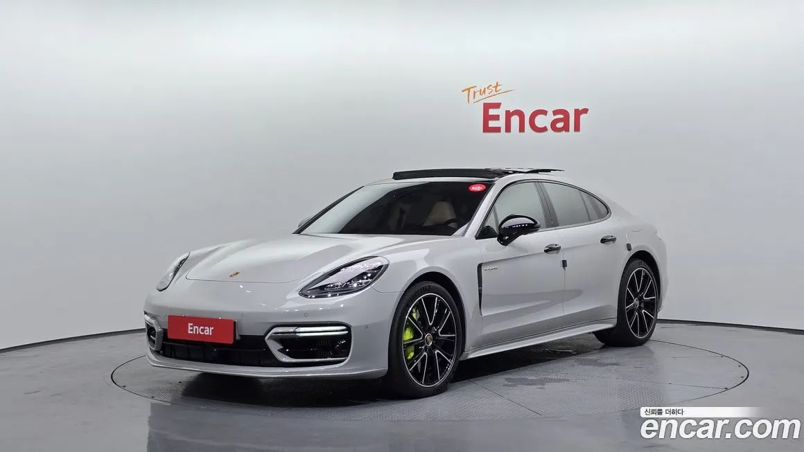 Porsche Panamera 2021 из KR, фото 1