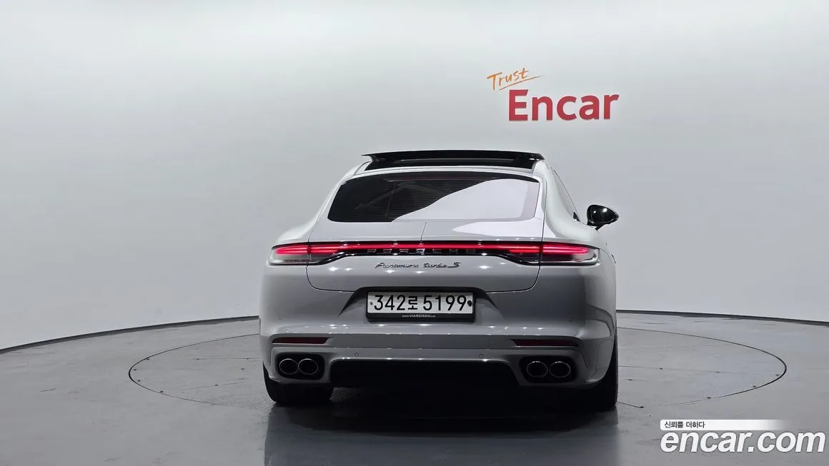 Porsche Panamera 2021 из KR, фото 4