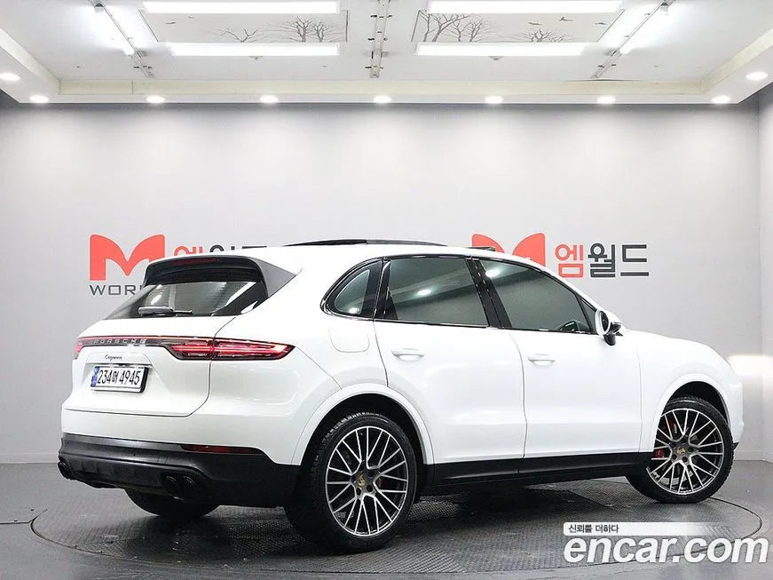 Porsche Cayenne 2022 из KR, фото 2