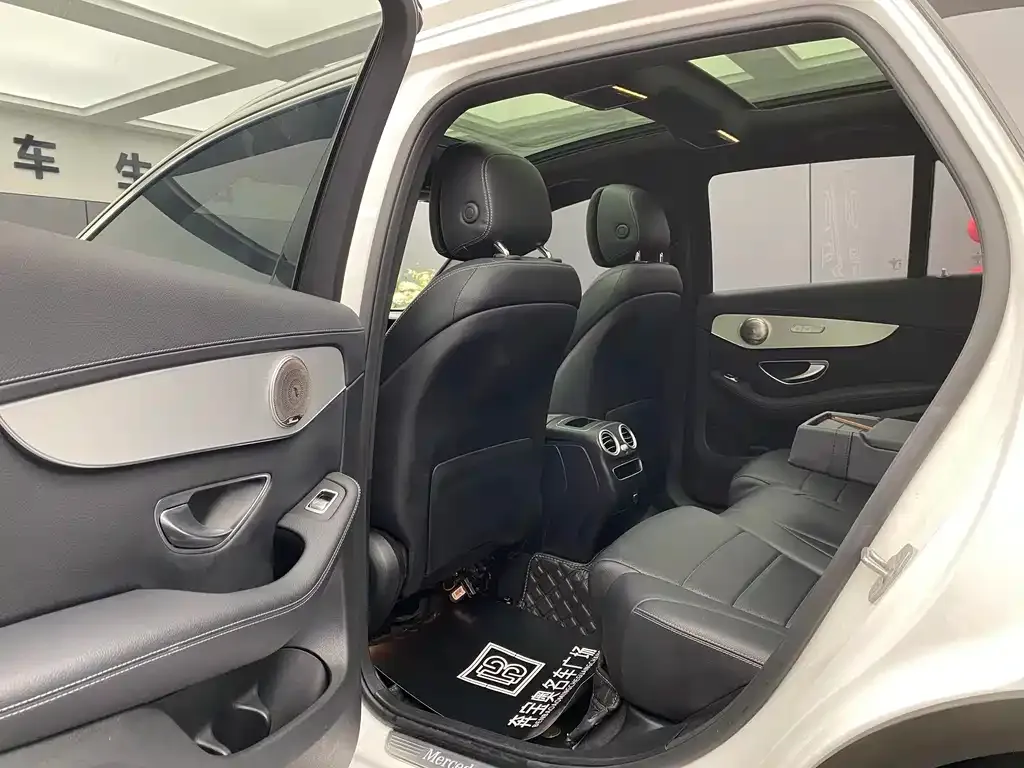 Mercedes-Benz GLC 2021 из CN, фото 6