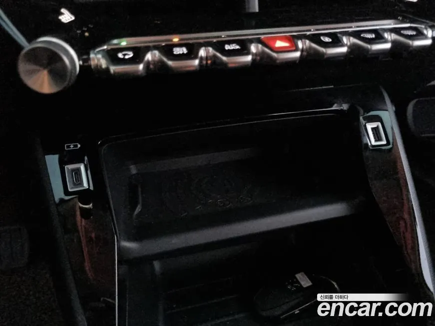 Peugeot 2008 2021 из KR, фото 6