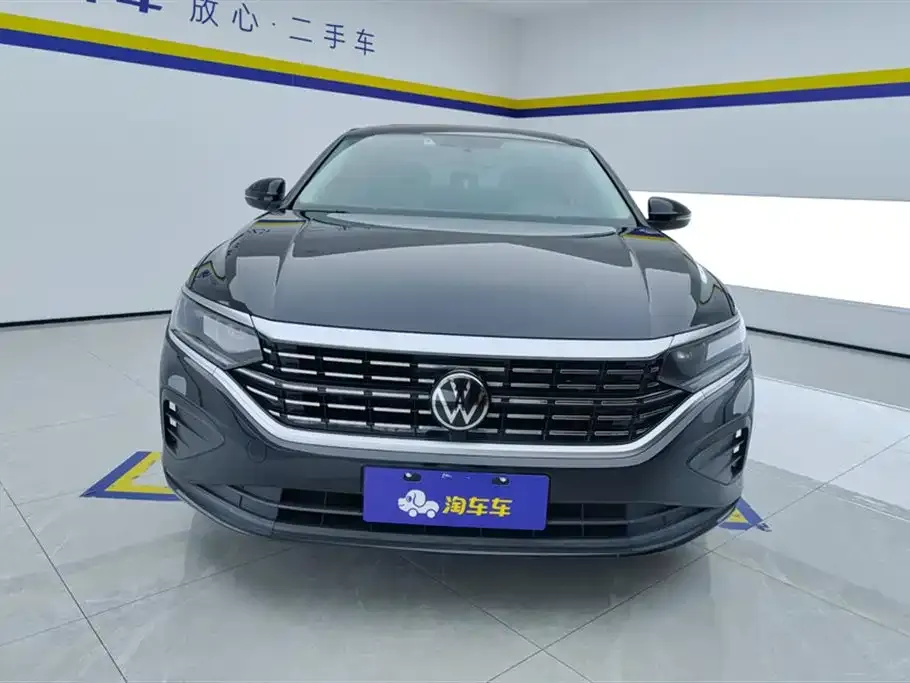 Volkswagen Passat 2023 из CN, фото 2