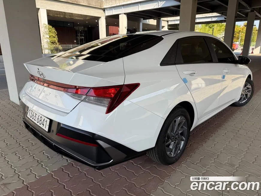 Hyundai AVANTE 2024 из KR, фото 4
