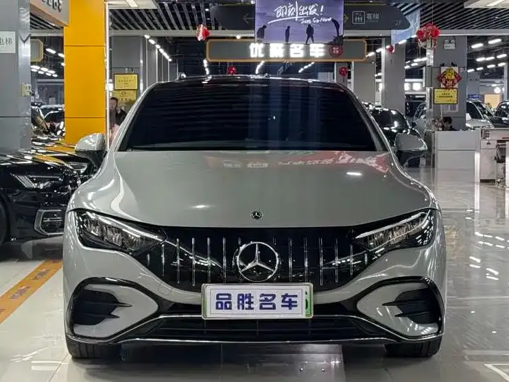 Mercedes-Benz EQE 2023 из CN, фото 2