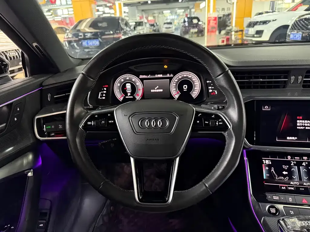 Audi A6L 2022 из CN, фото 7