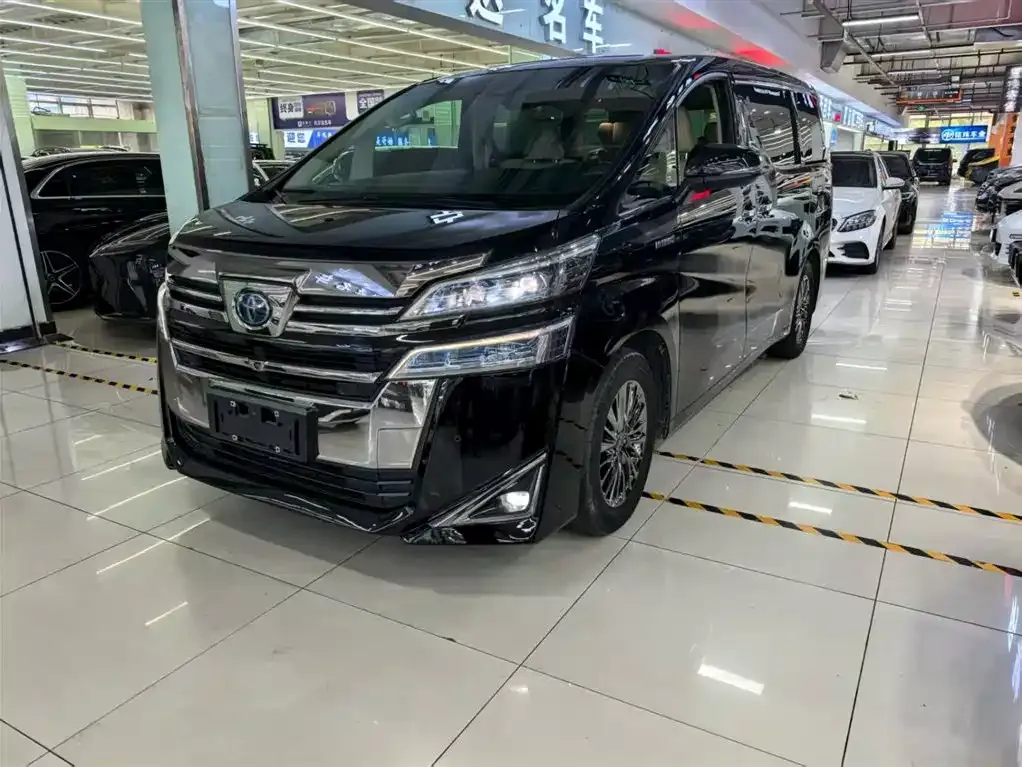 Toyota Vellfire 2021 из CN, фото 3