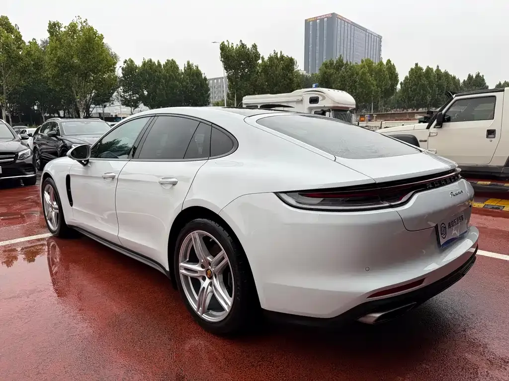 Porsche Panamera 2023 из CN, фото 4