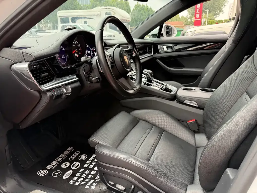 Porsche Panamera 2023 из CN, фото 7