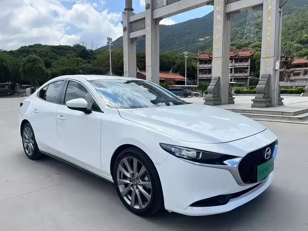 Mazda 3 Axela 2021 из CN, фото 3