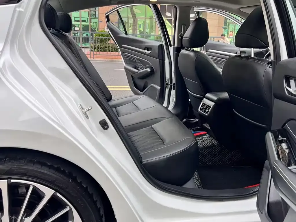Nissan Teana 2022 из CN, фото 9