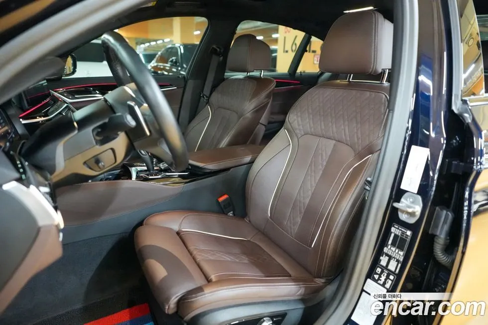 BMW 5-Series 2023 из KR, фото 10