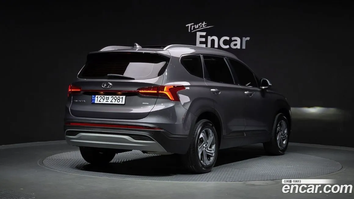 Hyundai Santafe 2023 из KR, фото 2