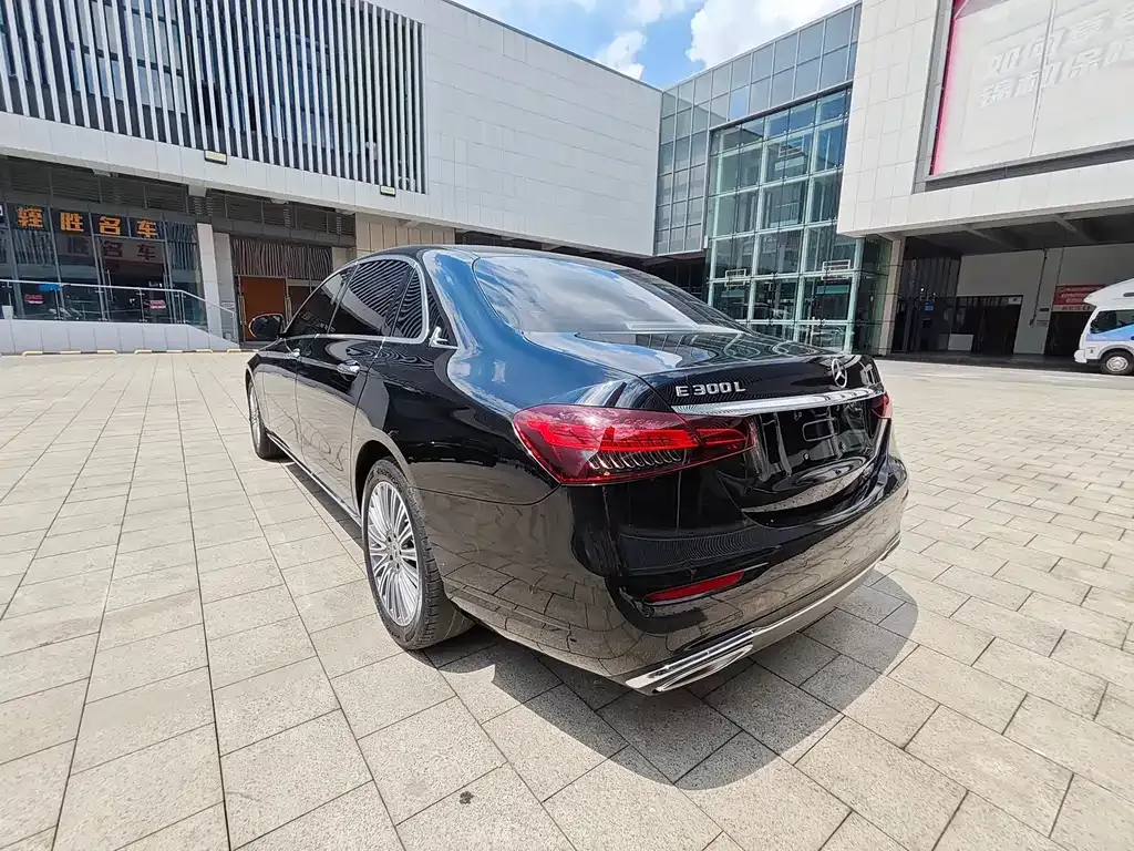 Mercedes-Benz E-Class 2021 из CN, фото 10