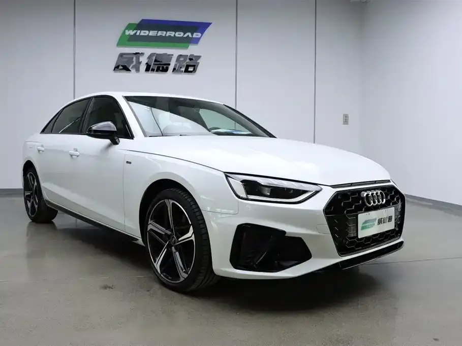 Audi A4L 2024 из CN, фото 4