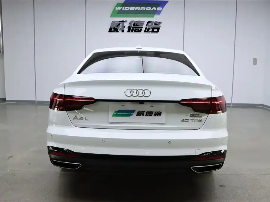 Audi A4L 2024 из CN, фото 5