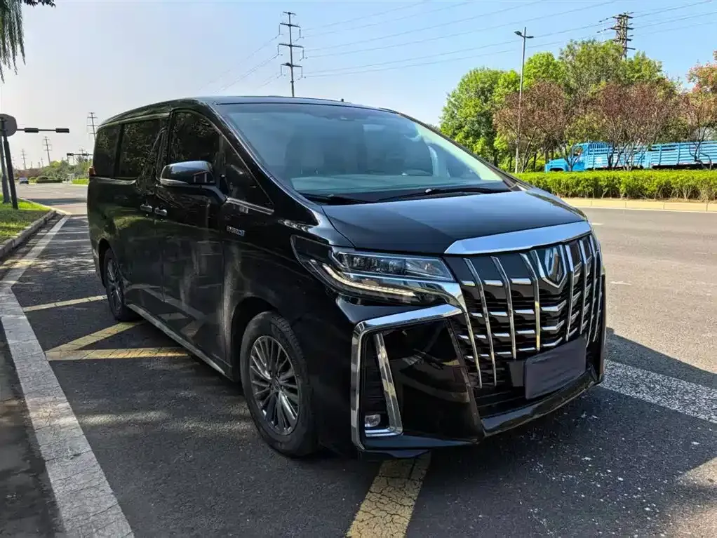 Toyota Alphard 2022 из CN, фото 1