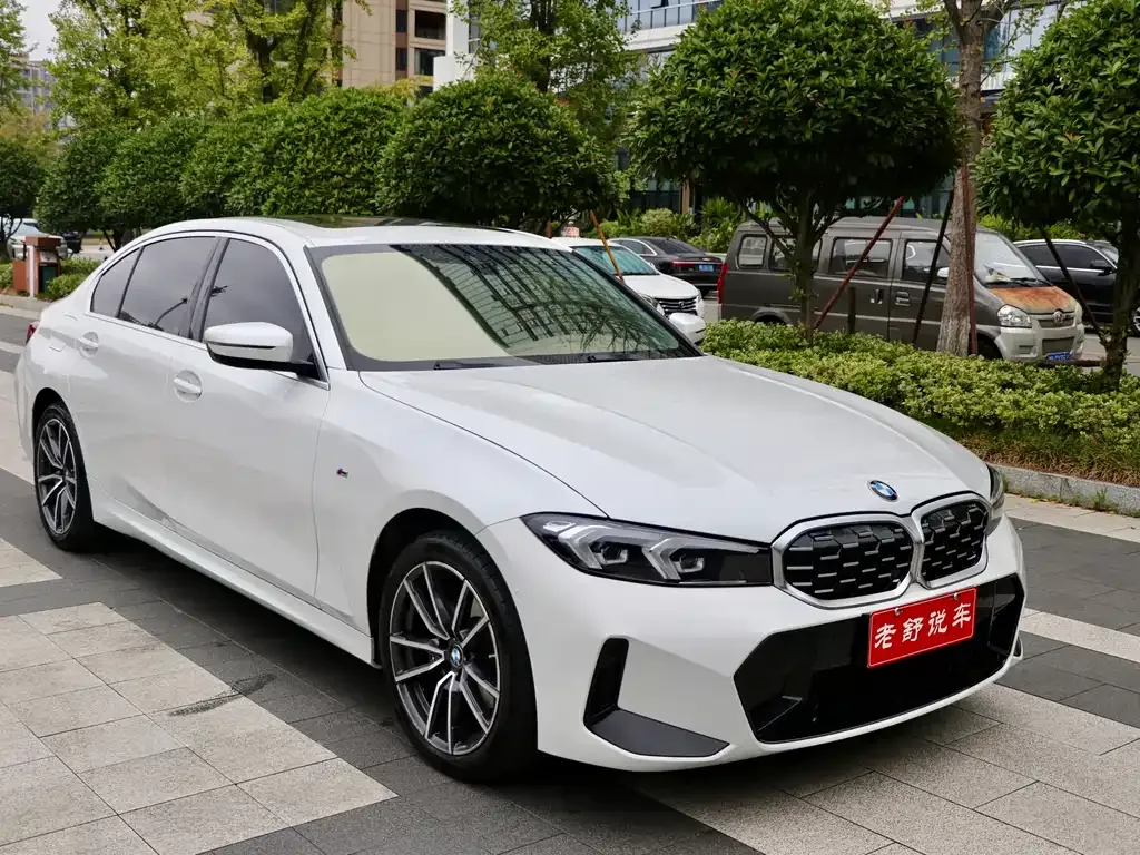 [object Object] 3 Series 2023 из CN, фото 2