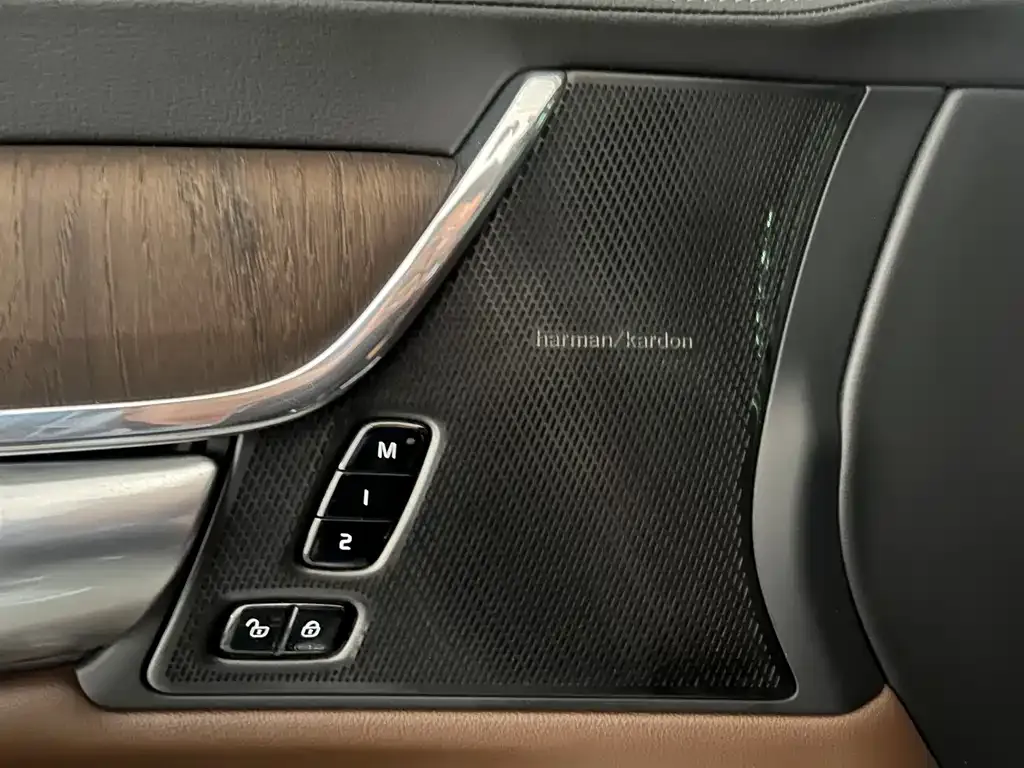 Volvo S90 — фото 10