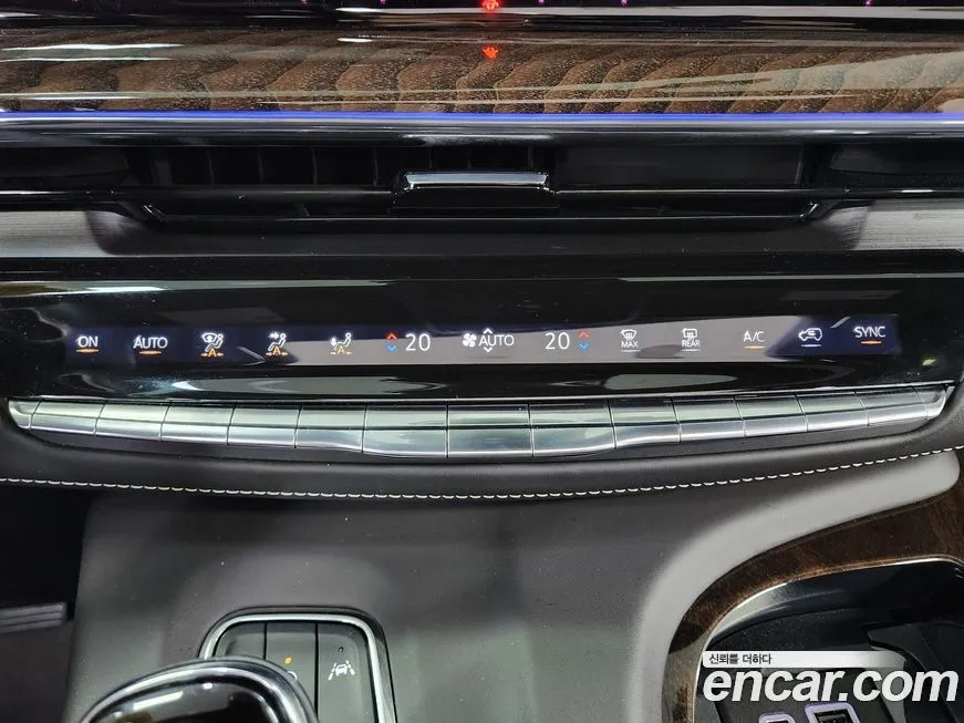 Cadillac Escalade 2023 из KR, фото 8