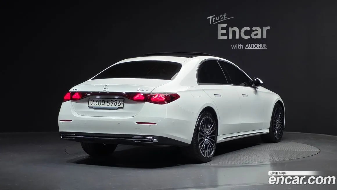Mercedes-Benz E-Class 2024 из KR, фото 2