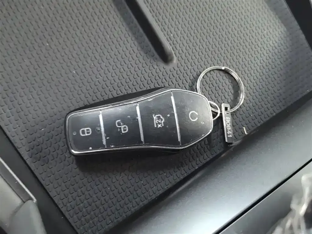 BYD Qin L 2025 из CN, фото 9