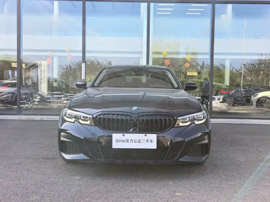 BMW 3 Series 2021 из CN, фото 2