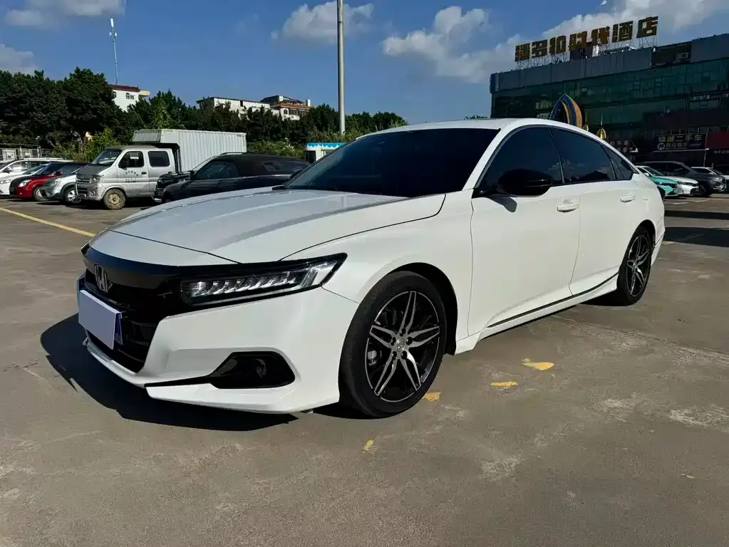 Honda Accord 2022 из CN, фото 1