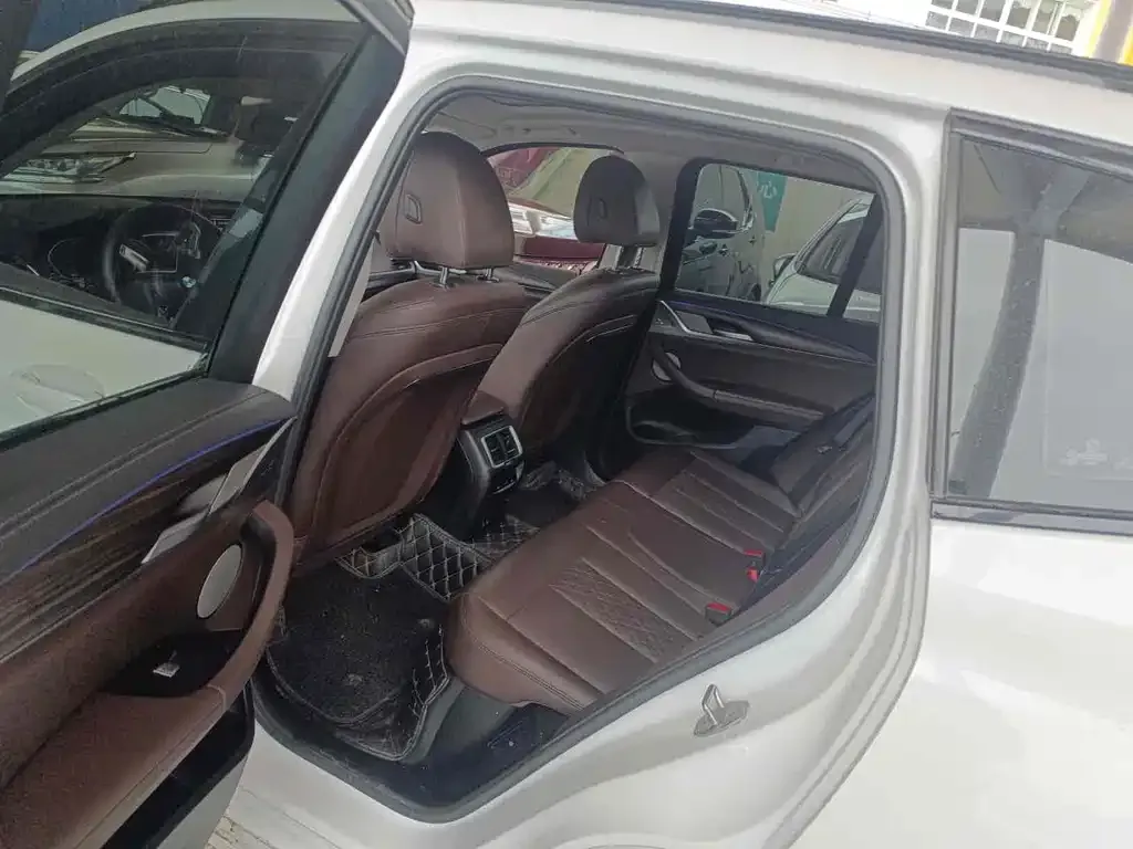 BMW X3 2023 из CN, фото 3