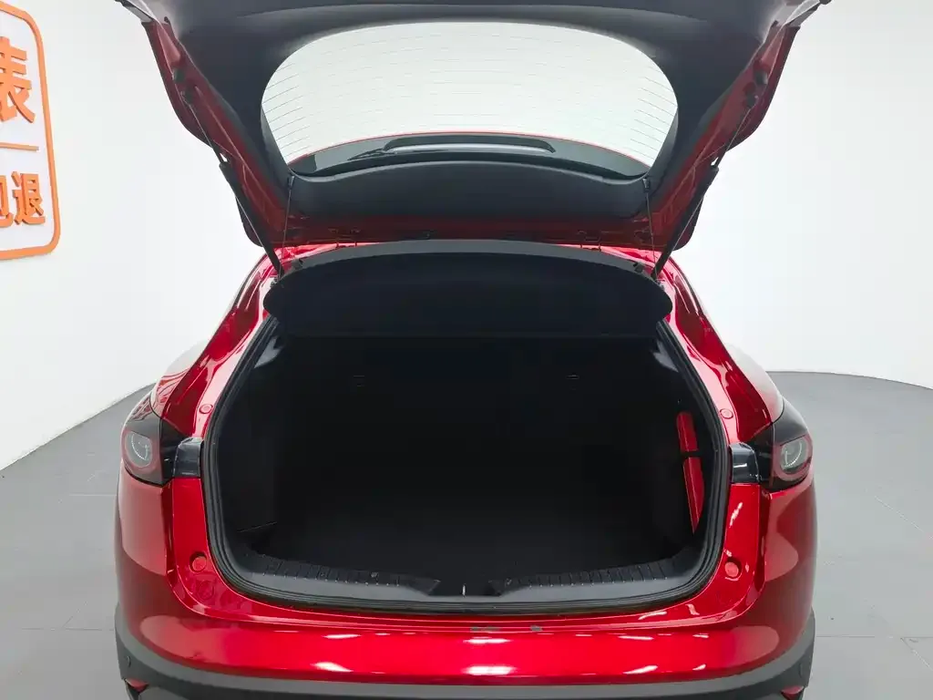 Mazda CX-4 2021 из CN, фото 10