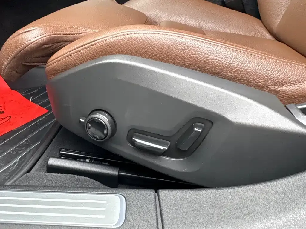 Volvo S90 2023 из CN, фото 9