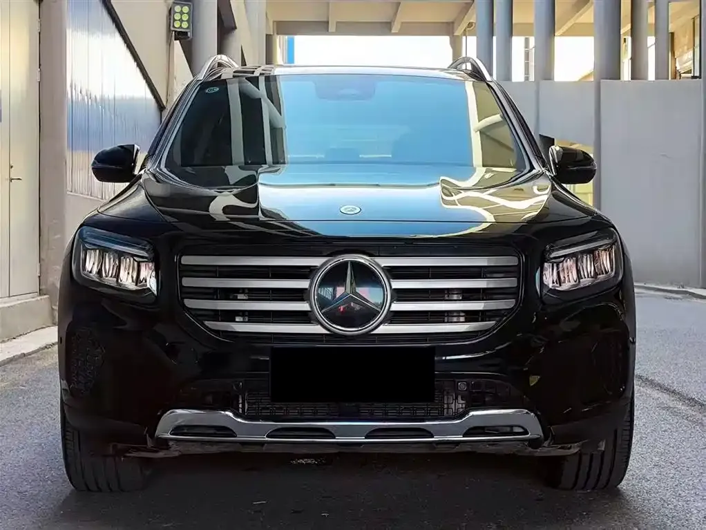 Mercedes-Benz GLB 2023 из CN, фото 2