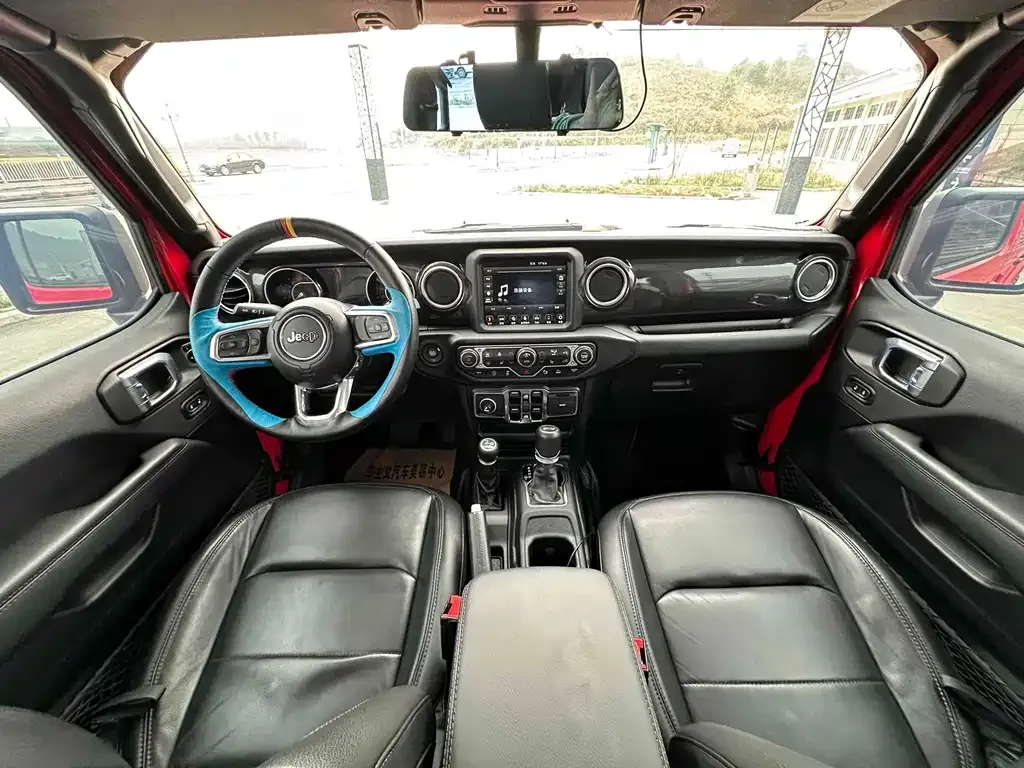 Jeep Wrangler 2022 из CN, фото 10