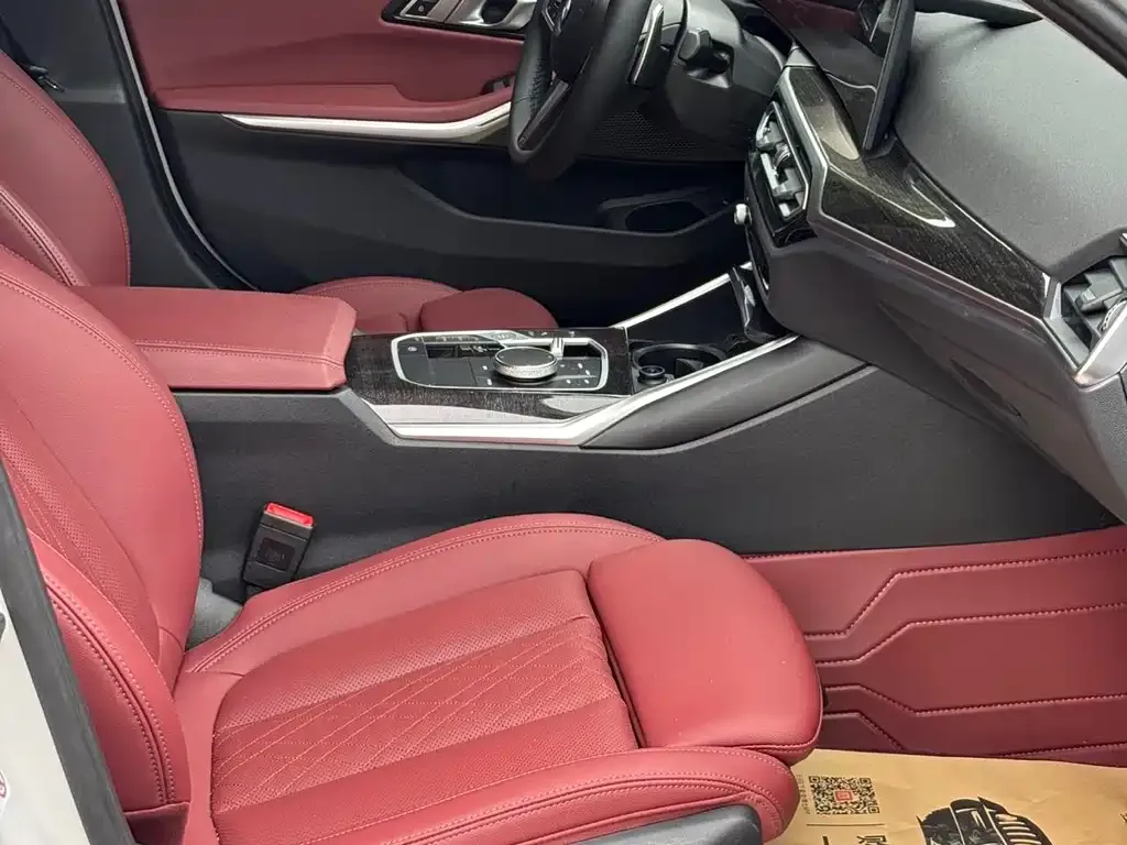 BMW 3 Series 2023 из CN, фото 8