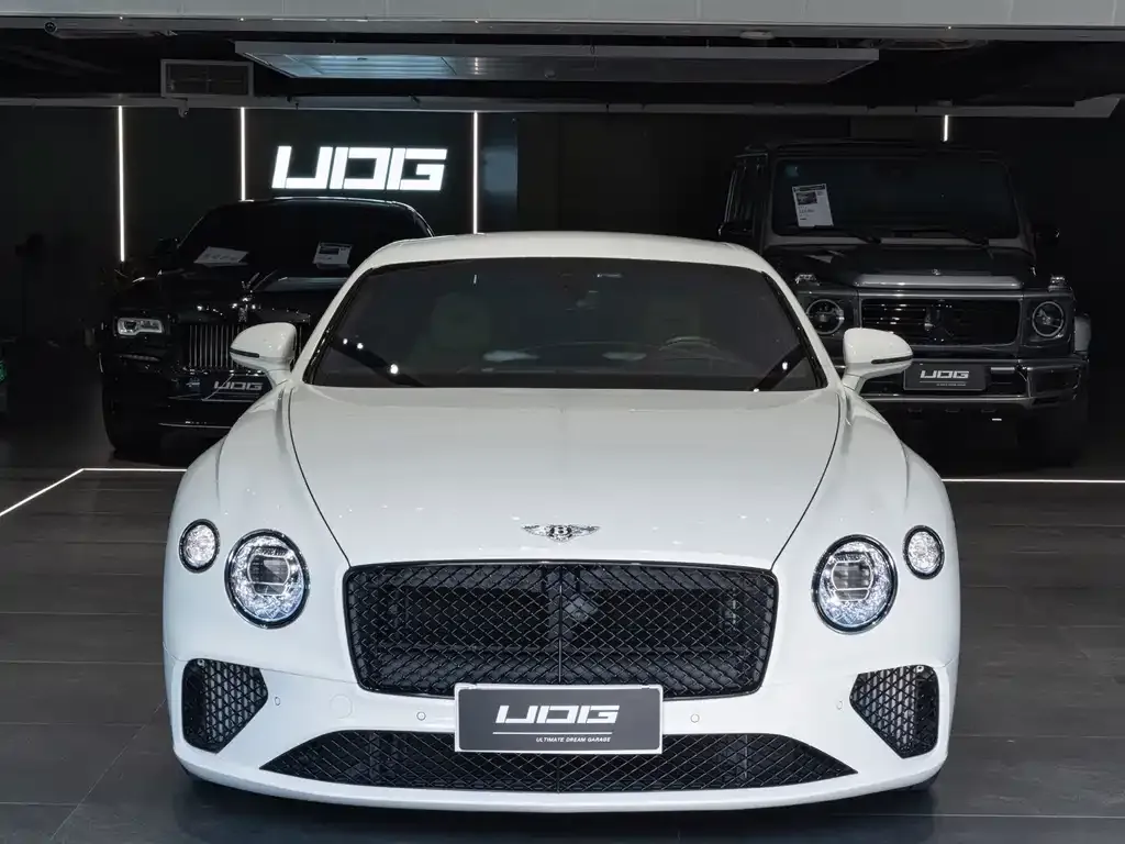 Bentley Continental 2024 из CN, фото 4