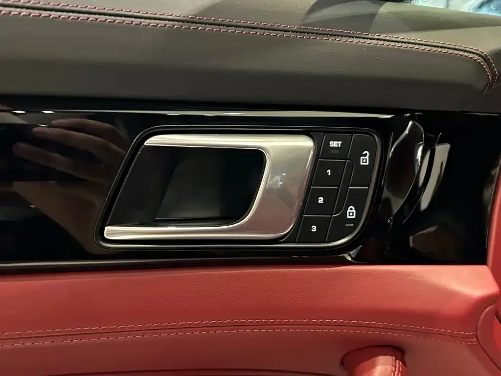 Porsche Panamera 2022 из CN, фото 6