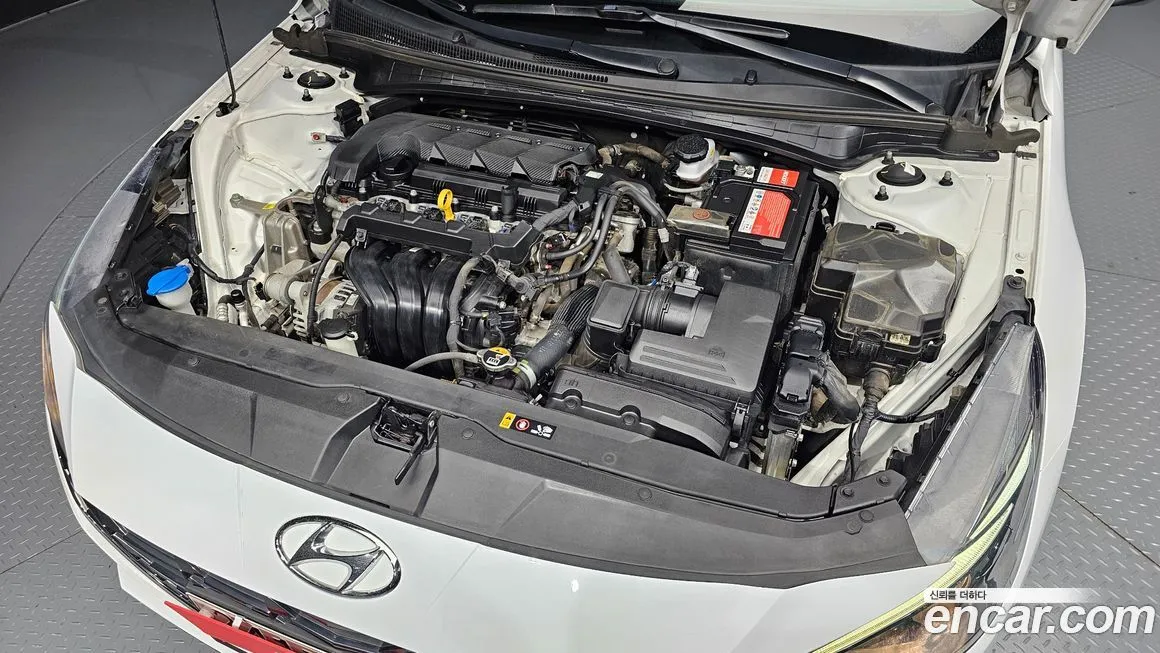 Hyundai AVANTE 2023 из KR, фото 6