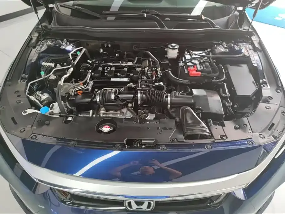 Honda Inspire — фото 10