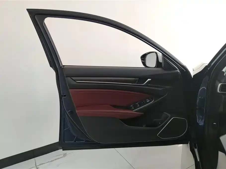 Honda Inspire — фото 7