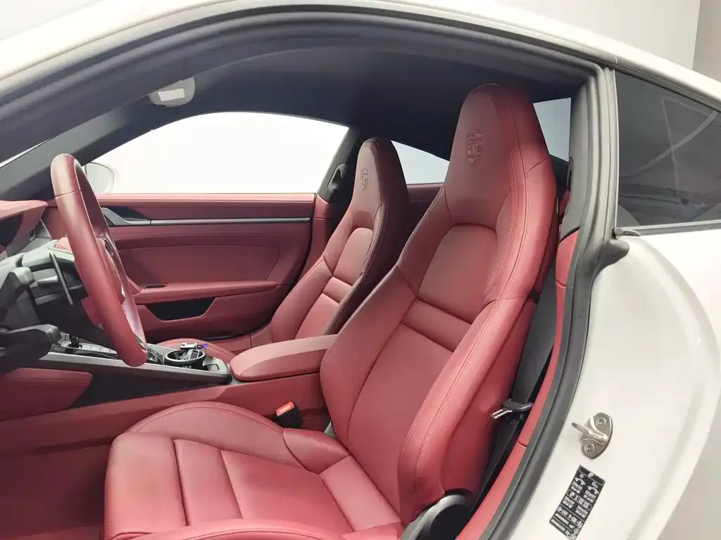 Porsche 911 2023 из CN, фото 10
