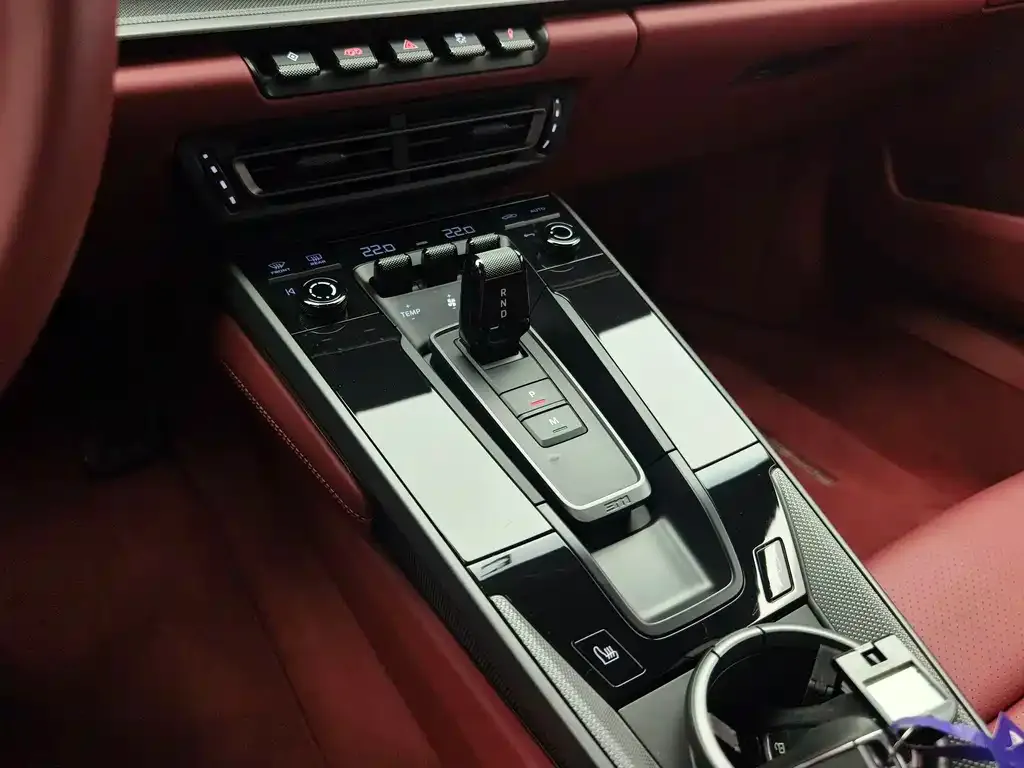 Porsche 911 2023 из CN, фото 9