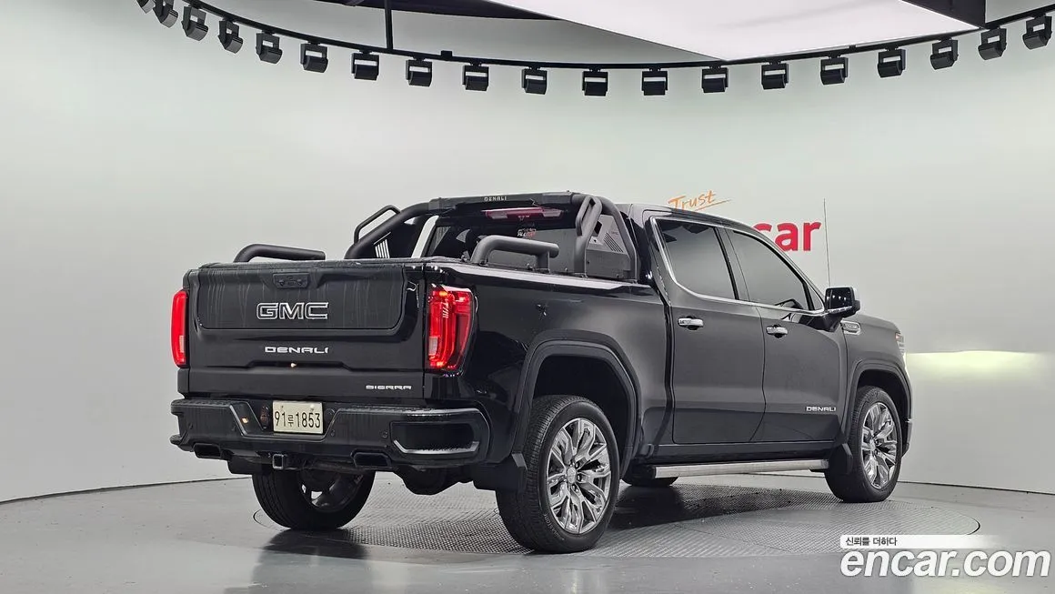 GMC Sierra — фото 2
