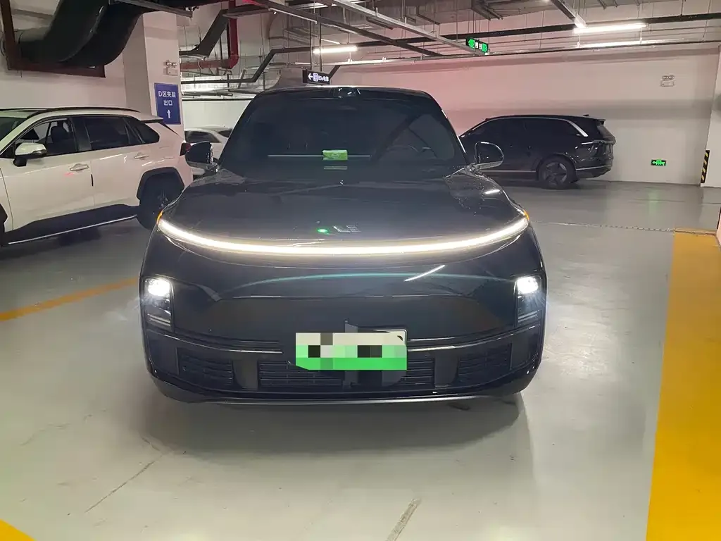 Li Auto L9 2023 из CN, фото 2
