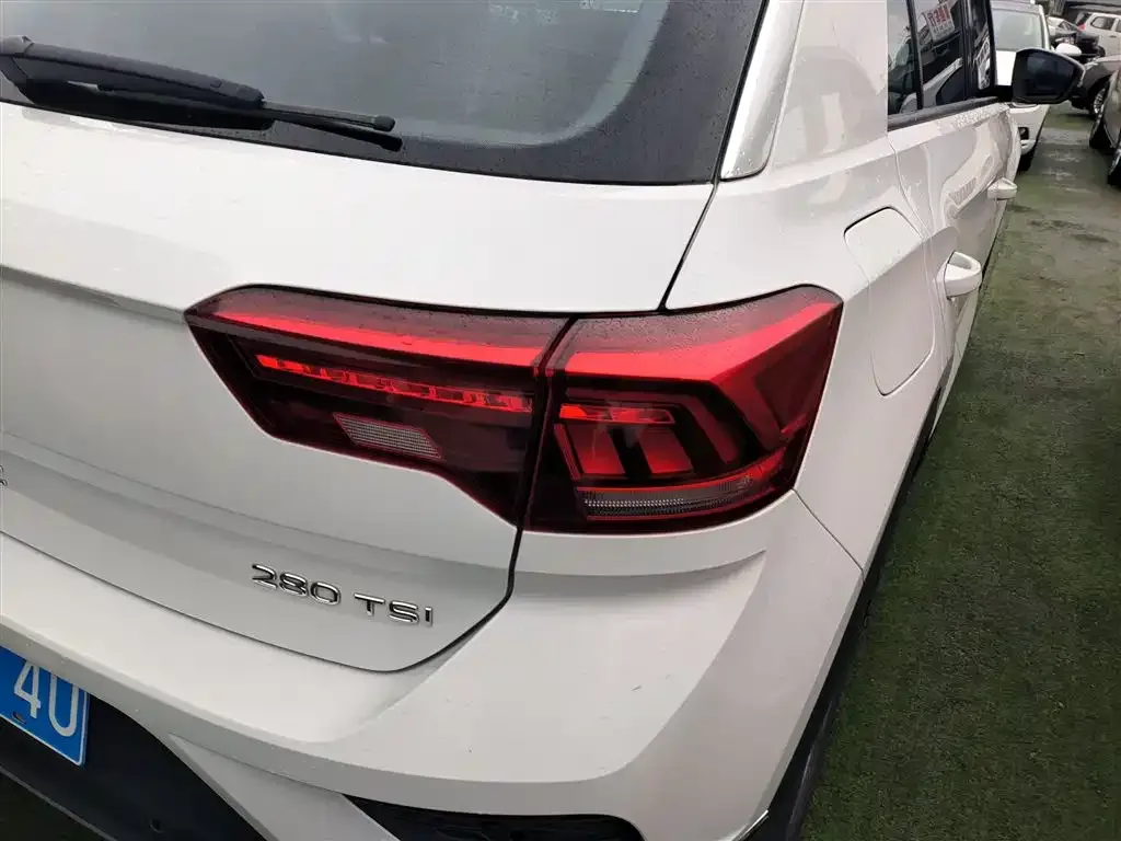 Volkswagen T-Roc 2021 из CN, фото 8